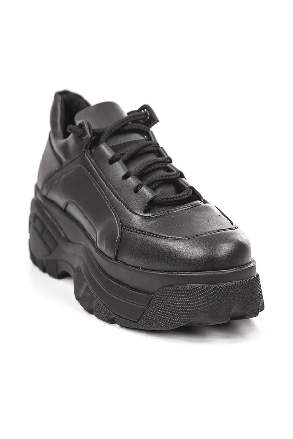 Siyah Deri Kalın Tabanlı Sneaker